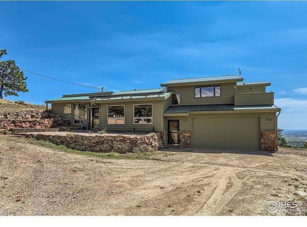 2450 Eagle Ridge Rd, Lyons, CO 80540