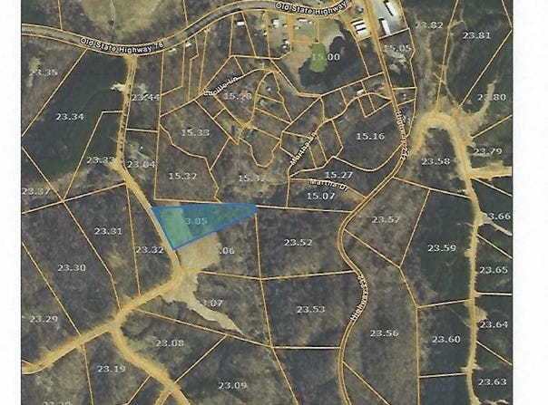 Summit Dr, Dover, TN 37058