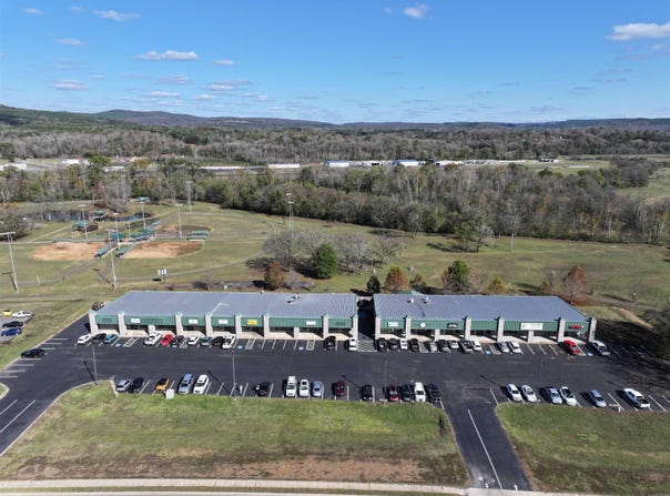 230 N Highway 65, Clinton, AR 72031