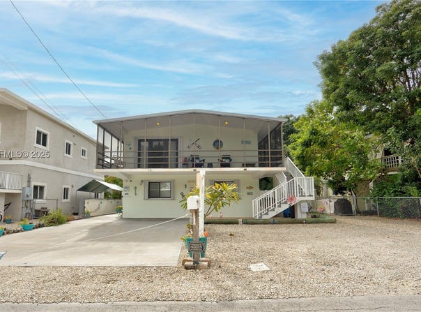 137 Pacific Ave, Tavernier, FL 33070