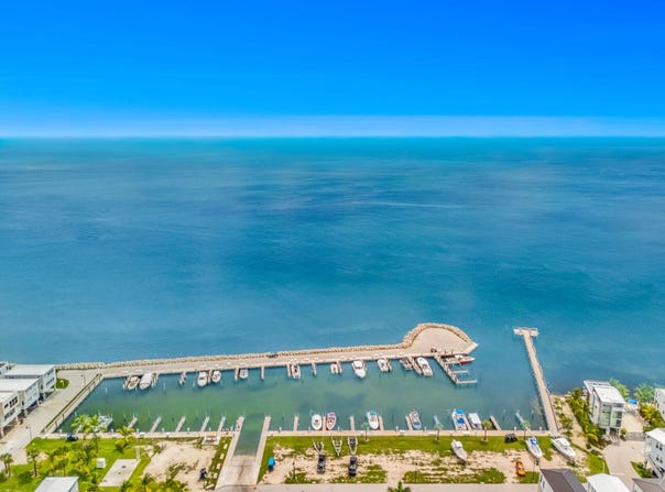94825 Overseas Highway, Key Largo, FL 33037
