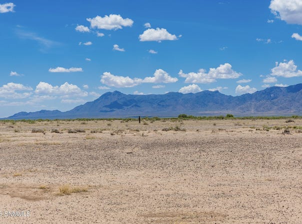 18410 SE El Ensueno Road, Deming, NM 88030