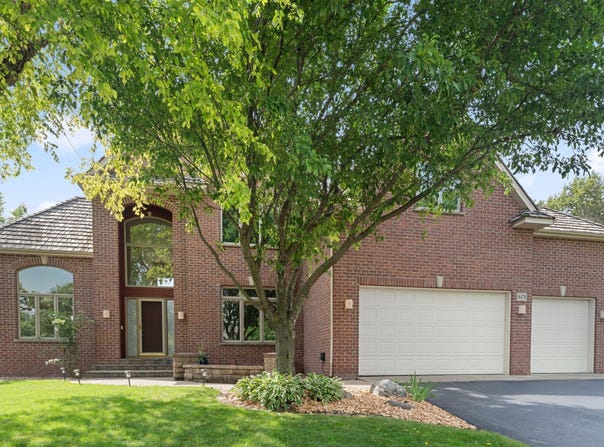 4470 Garland Lane N, Plymouth, MN 55446
