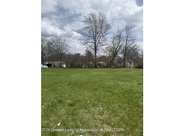 608 Jennie Street, Eaton Rapids, MI 48827