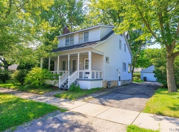 556 E Troy Street, Ferndale, MI 48220