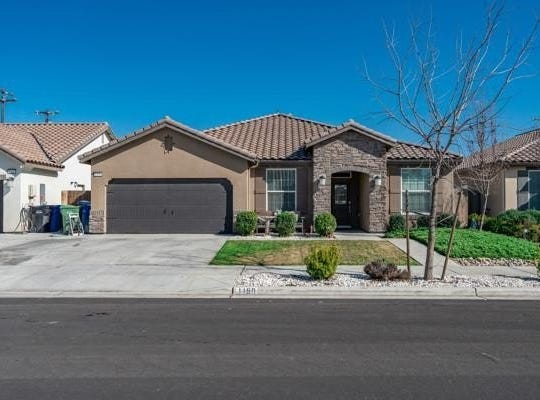 1150 Fire Fall Avenue, Lemoore, CA 93245