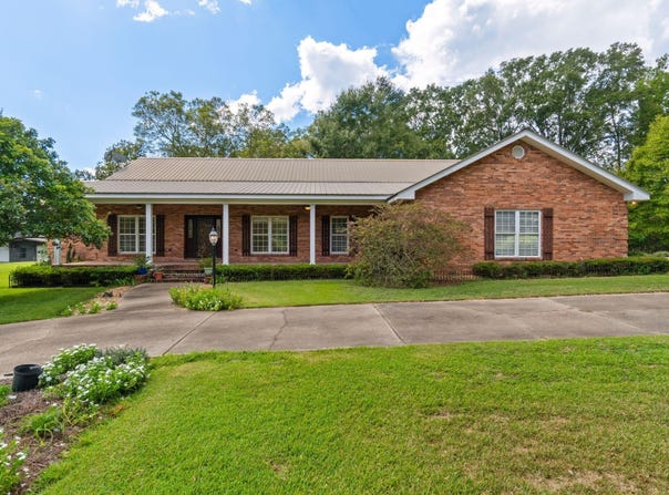 47 Nobles, Sumrall, MS 39482