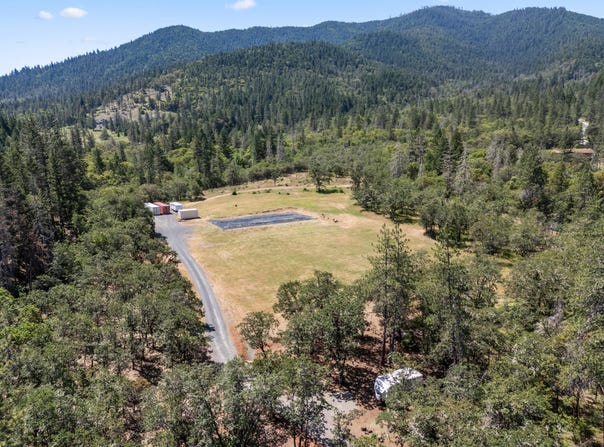 10552 Williams Highway, Grants Pass, OR 97527