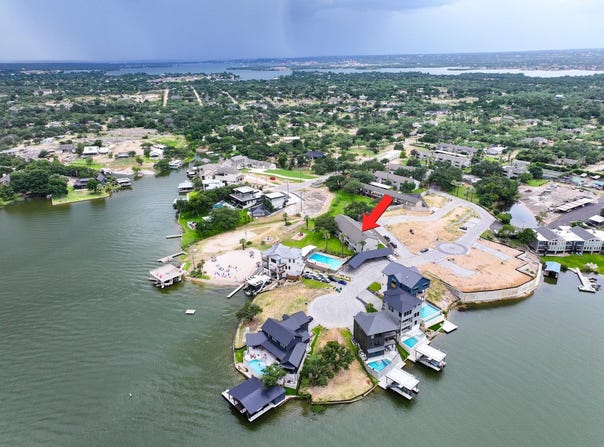 604 Highcrest Drive, Granite Shoals, TX 78654