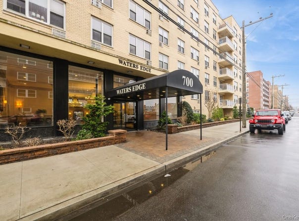 700 Shore Road, Long Beach, NY 11561