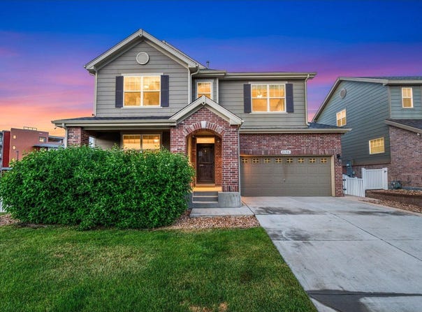 2198 Steppe Dr, Longmont, CO 80504