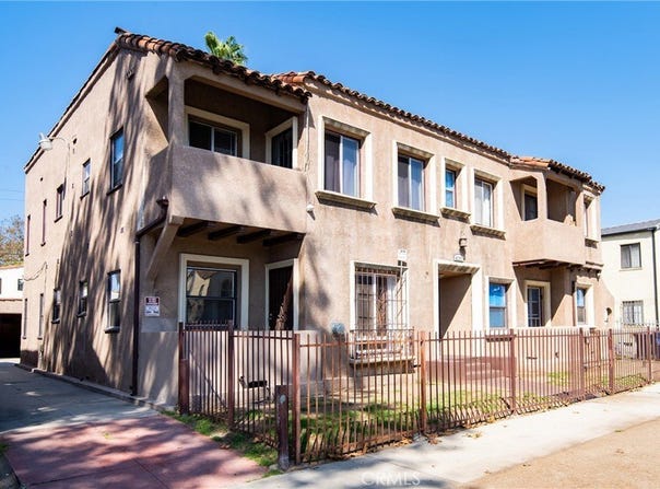 4237 8th Avenue, Los Angeles, CA 90008