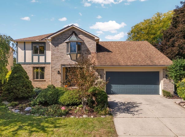 612 Burr Oak Drive, Ann Arbor, MI 48103