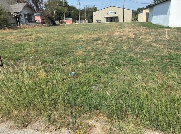 911 W Main, Ardmore, OK 73401