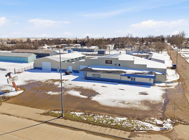 19 5th Avenue, Ipswich, SD 57451