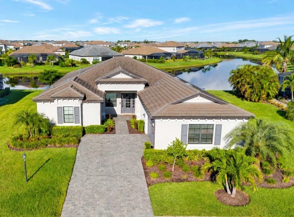 4914 LIGHTHOUSE BAY Lane, BRADENTON, FL 34211