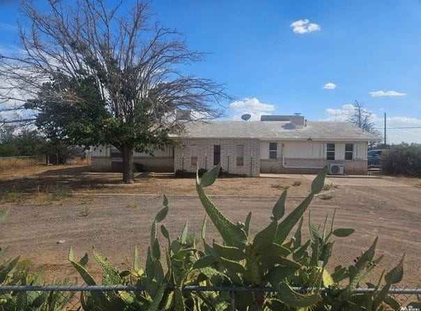3170 RED ROOSTER Ln, Deming, NM 88030