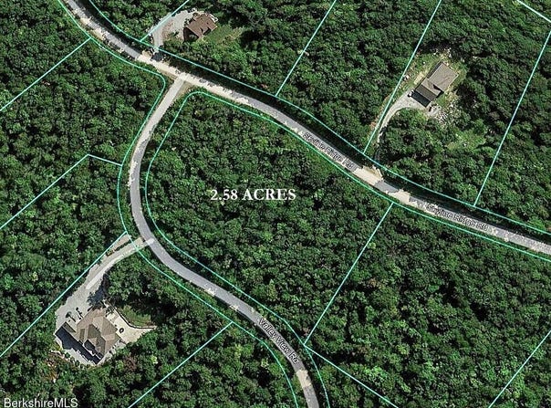 Valley View Rd lot: 32, Becket, MA 01223