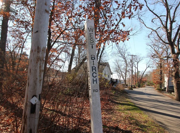 W Birch Rd, Norfolk, MA 02056