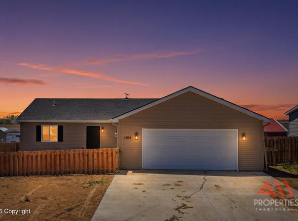 2404 Midday Ct, Gillette, WY 82718
