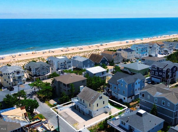 4 S 4TH ST, SOUTH BETHANY, DE 19930