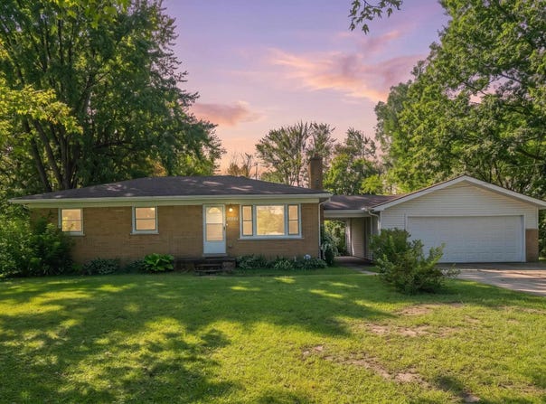 47062 Sugarbush Road, New Baltimore, MI 48047