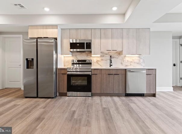 520 N 37TH STREET, PHILADELPHIA, PA 19104