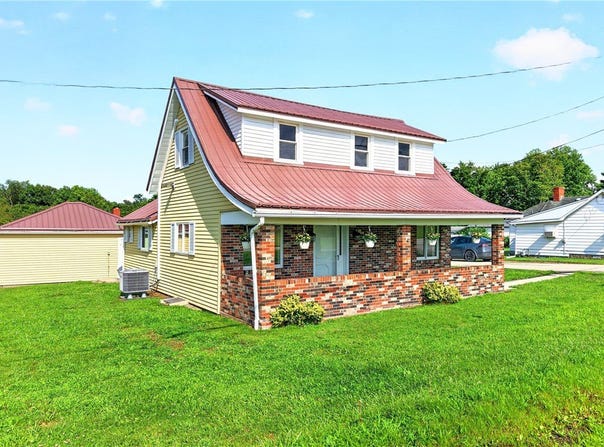 403 PERRY AVENUE, Washington Twp, PA 15012