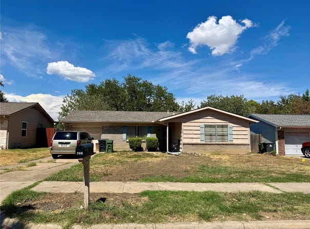 423 E Lavender Lane, Arlington, TX 76010