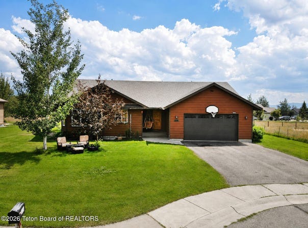 858 EASY Street, Driggs, ID 83422