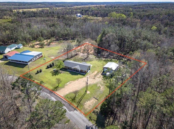 664 County Road 224, WATER VALLEY, MS 38965