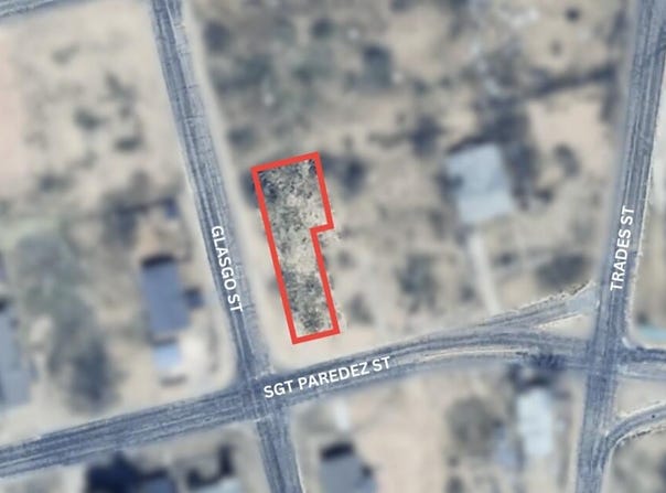 810 W Sargent Paredez, Big Spring, TX 79720
