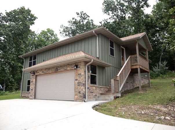 207 Juniper Avenue, Cabool, MO, MO 65689