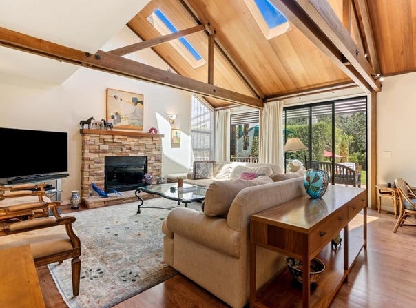 28094 Barn WAY, CARMEL, CA 93923