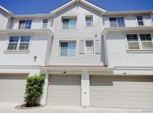 810 Harbor Cliff Way, Oceanside, CA 92054