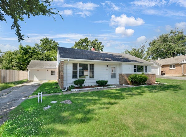 55 Apple Lane, Park Forest, IL 60466