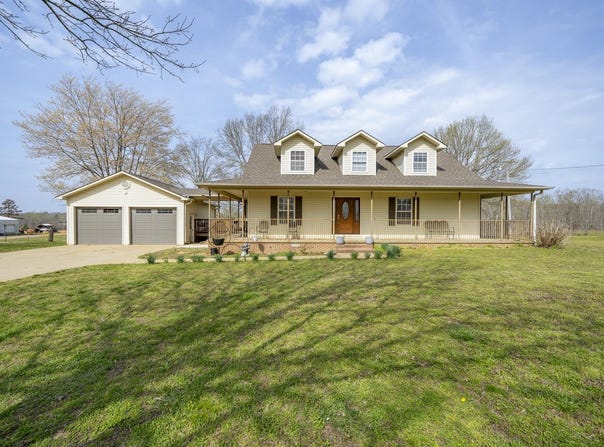 1896 PURDY BEAUTY HILL Rd, Bethel Springs, TN 38315