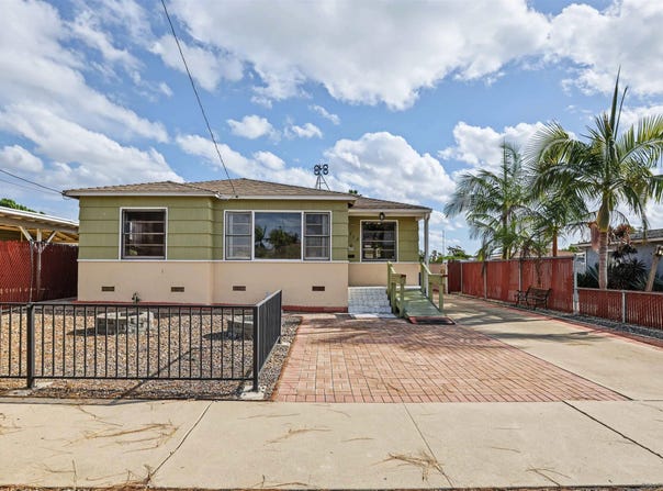 208 K St, Chula Vista, CA 91911