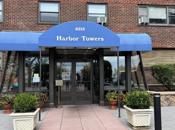 6515 BLVD E, West New York, NJ 07093