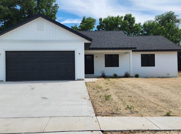 103 Rolling Meadow Drive, Darien, WI 53114-1626