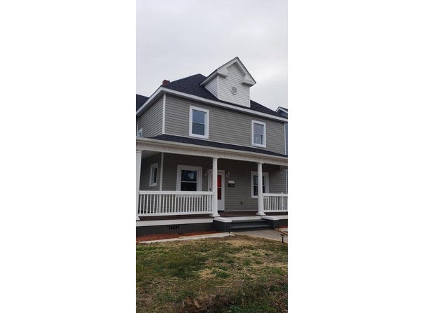 1302 Rorer Ave SW, Roanoke, VA 24016