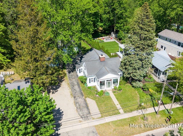 722 Lake Street, Saugatuck, MI 49453