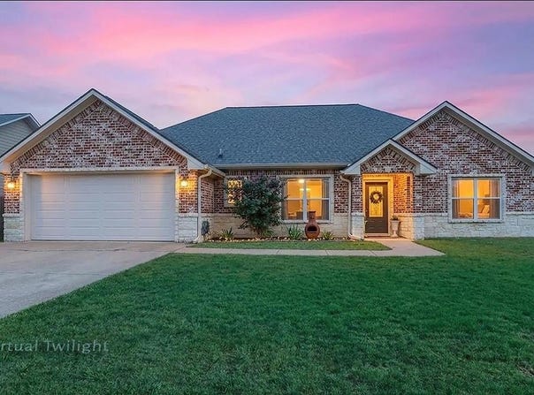 161 Plum Ridge, Lufkin, TX 75904
