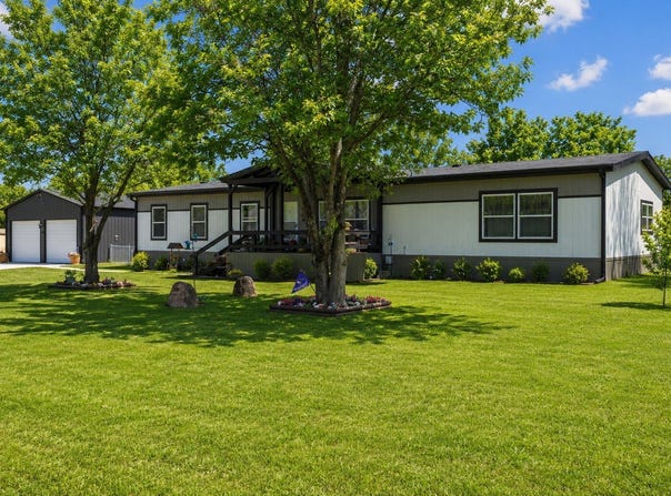 254 County Road 1727, Yantis, TX 75497