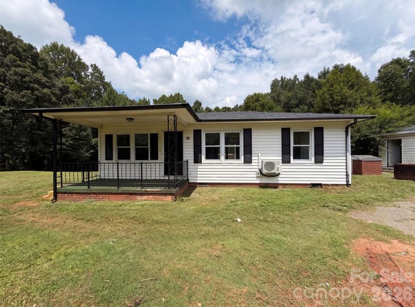 704 Morningside Drive, Mount Holly, NC 28120