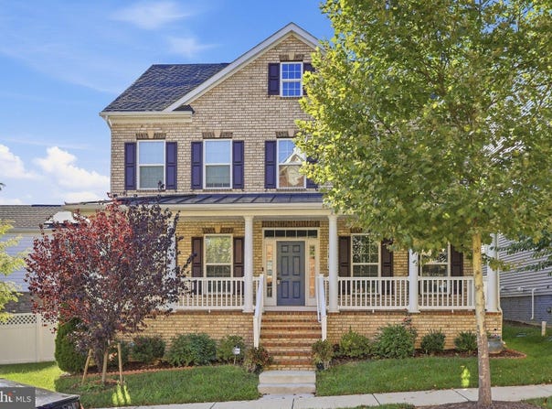 22018 BROADWAY Avenue, CLARKSBURG, MD 20871