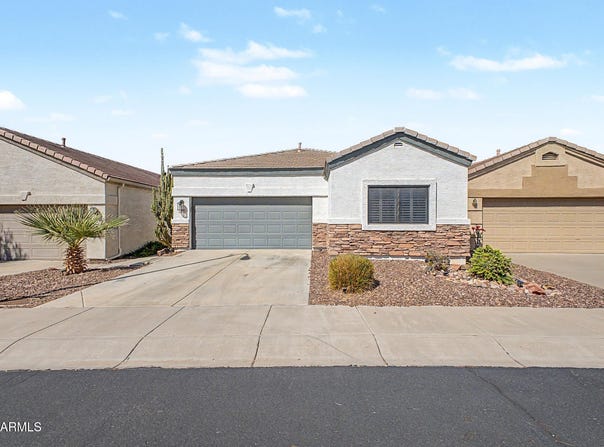 3312 E MALDONADO Drive, Phoenix, AZ 85042