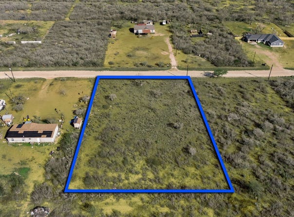 167 County Road 2665, Moore, TX 78057