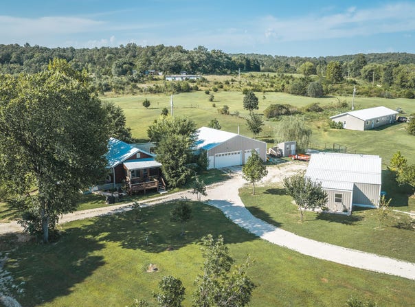 81 Meadowlark Road, Brumley, MO 65017