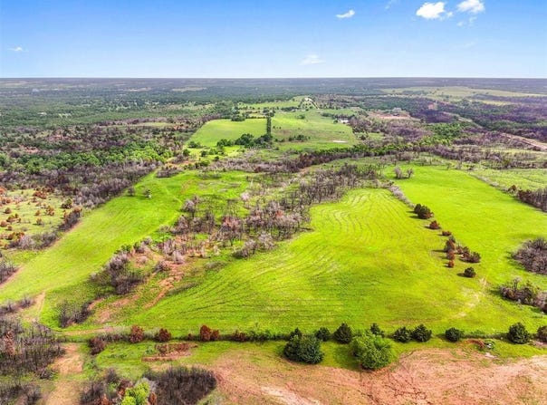 E Seward Road, Guthrie, OK 73044